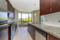 404 1580 MARTIN STREET - thumbnail 21