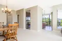 404 1580 MARTIN STREET - thumbnail 9