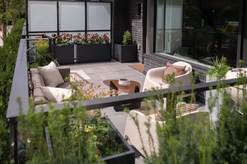 6487 CASSIE AVENUE - photo 2 of 18