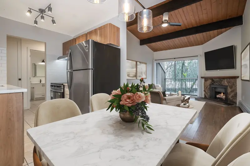 309 9101 HORNE STREET - photo 1 of 25