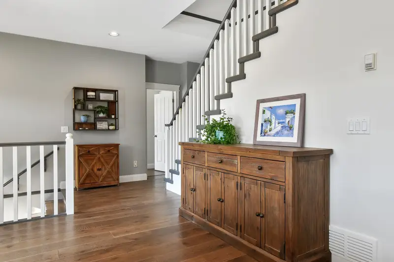 31493 SPUR AVENUE - photo 3 of 25