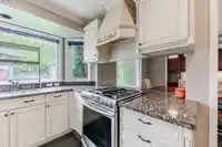 12931 18 AVENUE - thumbnail 4