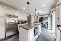12931 18 AVENUE - thumbnail 5