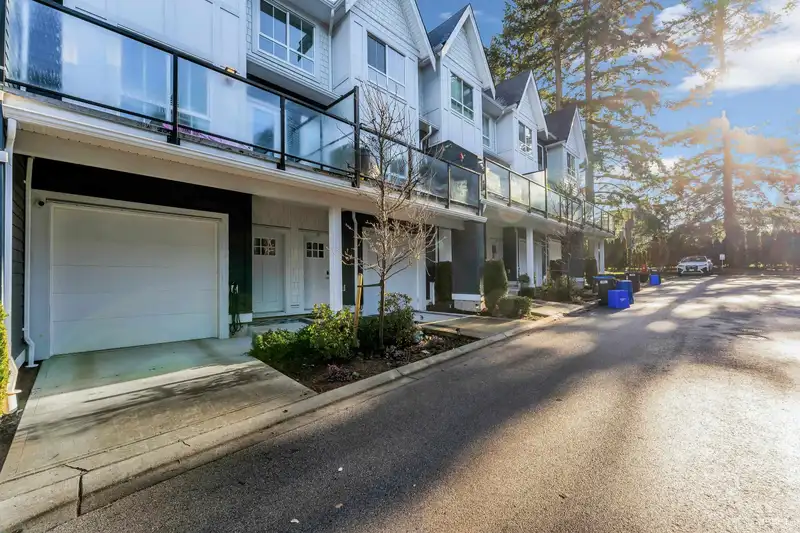 12 2828 156 STREET - photo 4 of 36