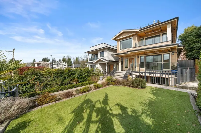 462 W 14TH STREET - photo 3 of 25