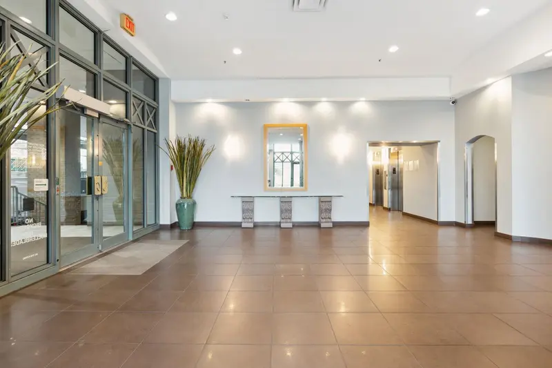 607 1188 QUEBEC STREET - photo 4 of 25