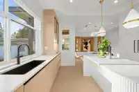 16038 9A AVENUE - thumbnail 4
