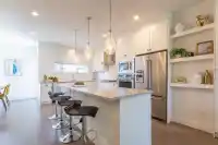 7 15688 28 AVENUE - thumbnail 4