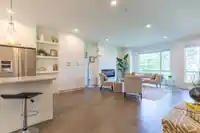 7 15688 28 AVENUE - thumbnail 5