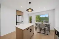 1576 161 STREET - thumbnail 3