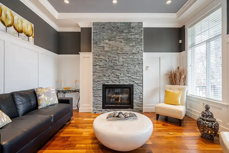 16302 25 AVENUE - photo 2 of 37