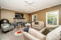 16885 23 AVENUE - thumbnail 12