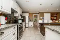 16885 23 AVENUE - thumbnail 10
