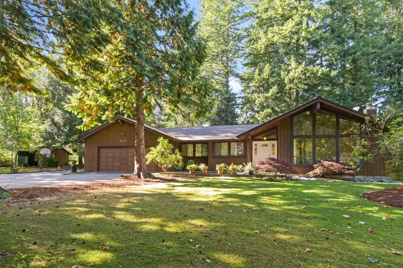 2143 180 STREET - photo 1 of 37