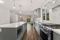 6 2988 151 STREET - thumbnail 8