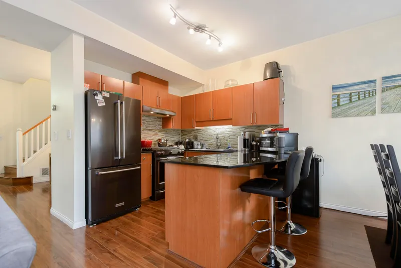 9 4811 BLAIR DRIVE - photo 3 of 25