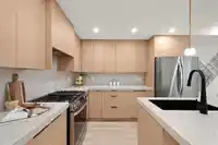 208 15353 17 AVENUE - thumbnail 6