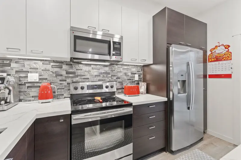 72 3010 RIVERBEND DRIVE - photo 2 of 25