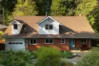 13181 24 AVENUE - thumbnail 3