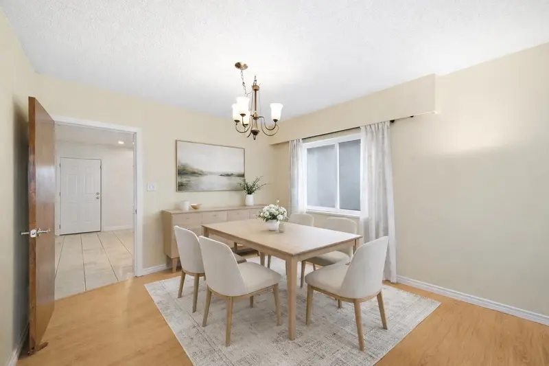 5679 CLINTON STREET - photo 2 of 25