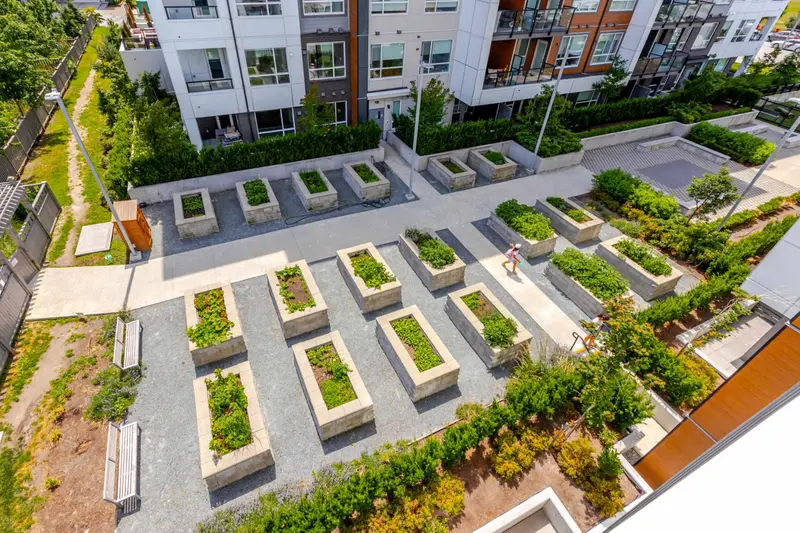 A114 20834 80 AVENUE - photo 3 of 23