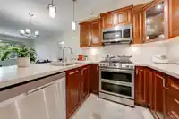 407 3535 146A STREET - thumbnail 2