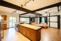 3055 140 STREET - thumbnail 8