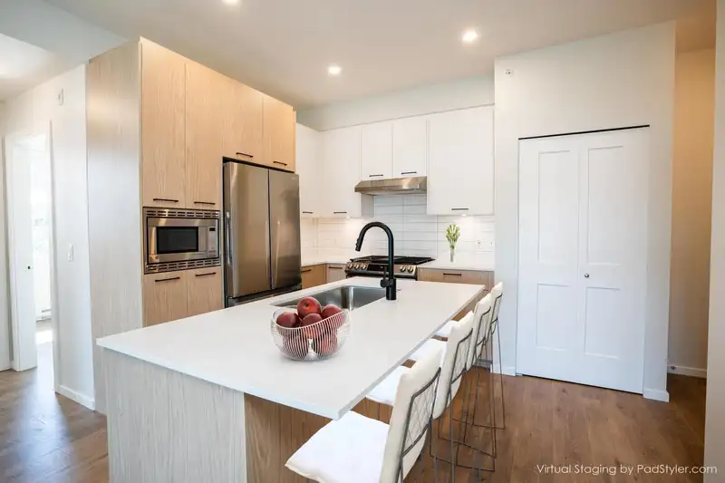 504 3315 148 STREET - photo 4 of 26