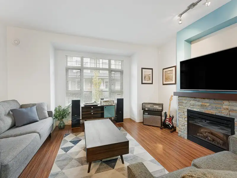 30 2979 156 STREET - photo 4 of 24