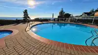 401 15025 VICTORIA AVENUE - thumbnail 24