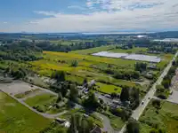 18952 16TH AVENUE - thumbnail 8