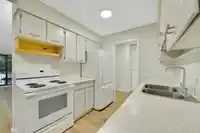 203 1355 FIR STREET - thumbnail 12
