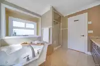 2255 135A STREET - thumbnail 29