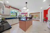 2255 135A STREET - thumbnail 8