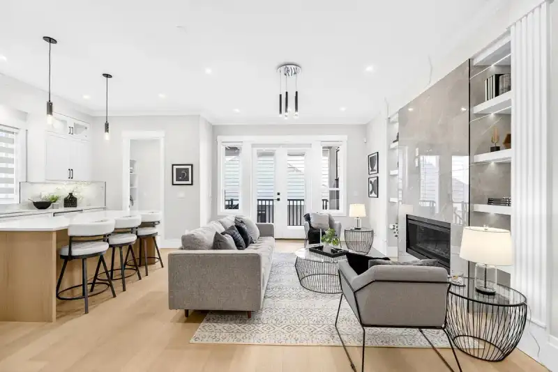 16723 25A AVENUE - photo 1 of 1