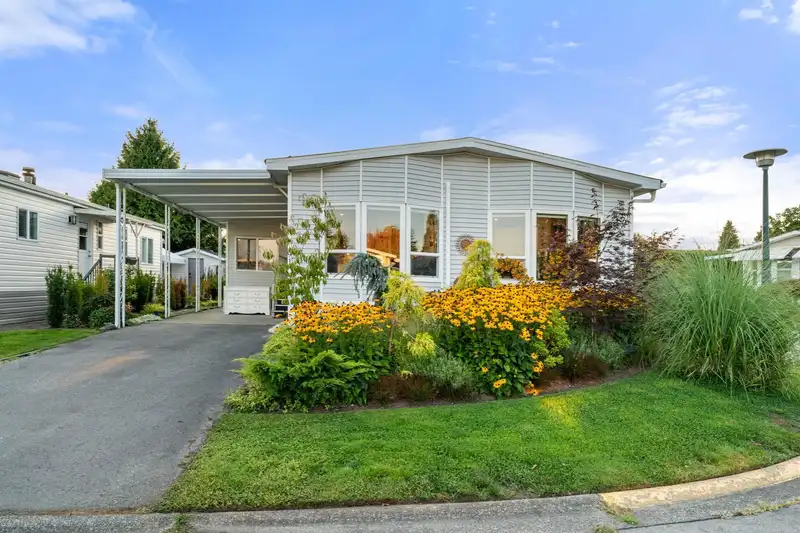 91 2303 CRANLEY DRIVE - photo 1 of 40
