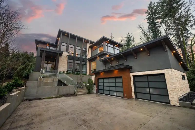 16728 MCNAIR DRIVE - photo 2 of 40