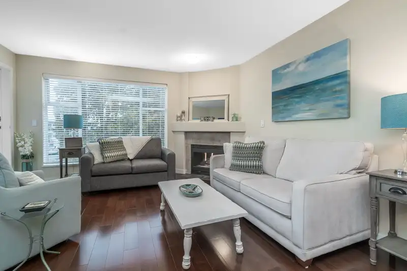204 1153 VIDAL STREET - photo 3 of 25