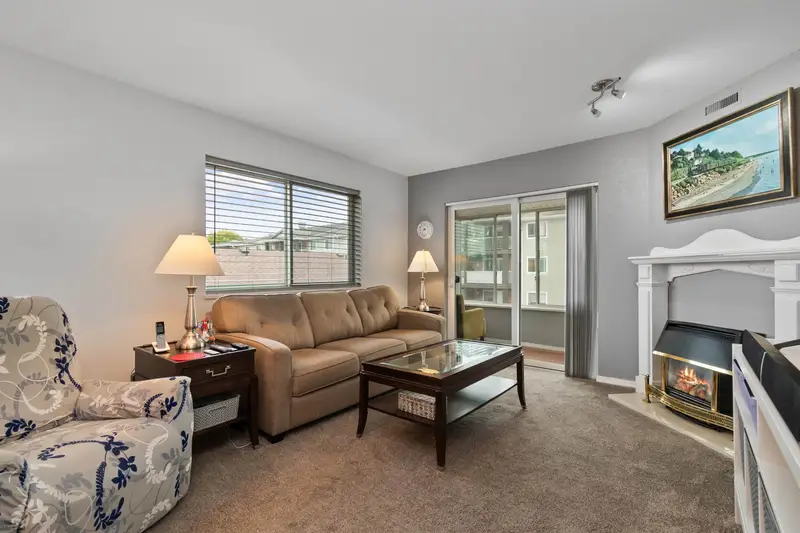 306 9175 EDWARD STREET - photo 2 of 25