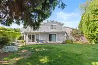956 161A STREET - thumbnail 40