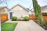 156 172A STREET - thumbnail 37