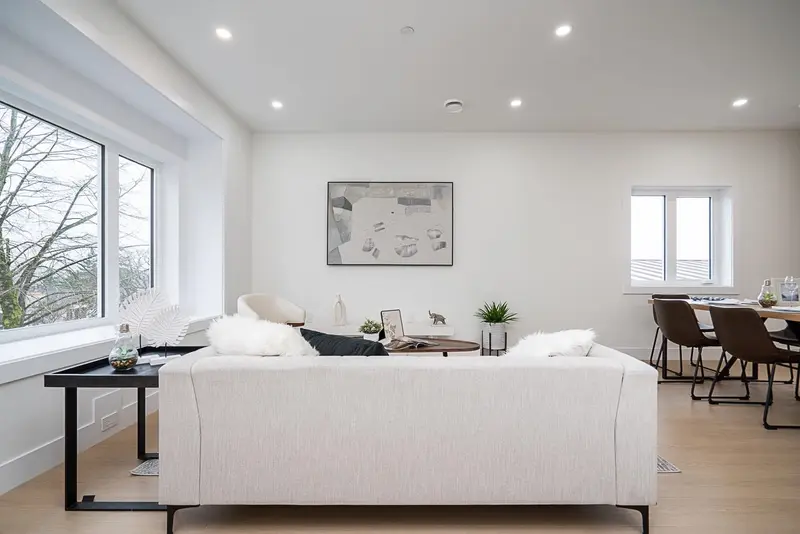 3435 FRANKLIN STREET - photo 4 of 25