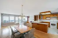 15154 BEACHVIEW AVENUE - thumbnail 3