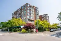102 15111 RUSSELL STREET - thumbnail 1