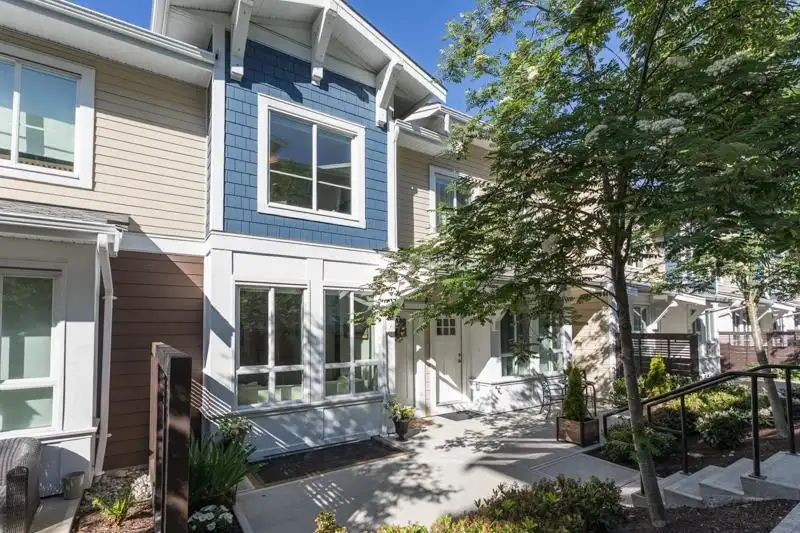 44 16561 17A AVENUE - photo 2 of 38