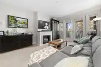 203 2970 KING GEORGE BOULEVARD - thumbnail 13