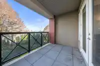203 2970 KING GEORGE BOULEVARD - thumbnail 18