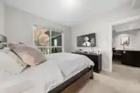 203 2970 KING GEORGE BOULEVARD - thumbnail 22