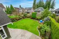 2711 164 STREET - thumbnail 4