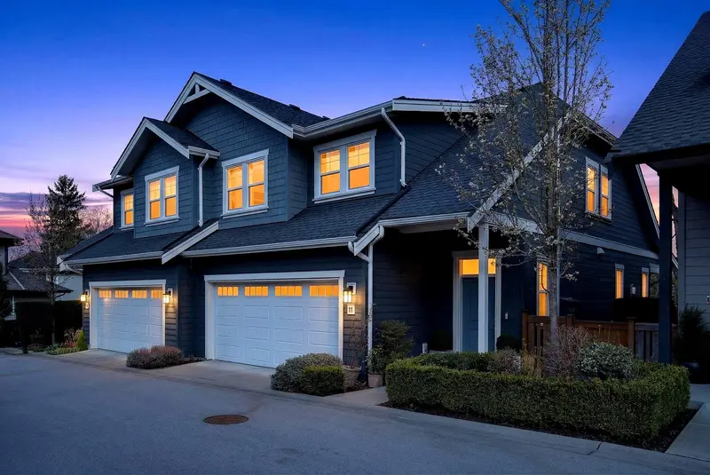 11 21858 47B AVENUE - photo 1 of 25